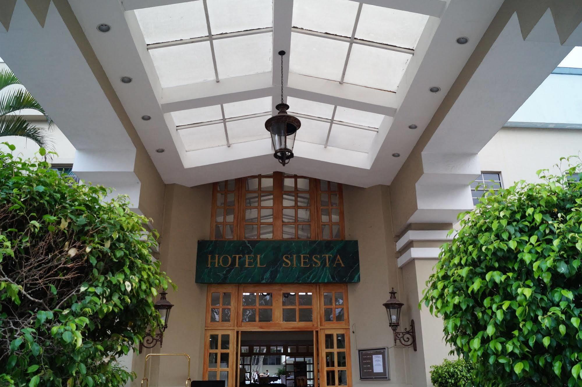 Siesta Hotel And Casino Antiguo Cuscatlan Exterior photo